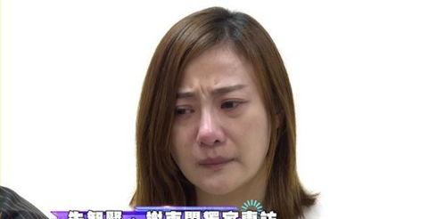 采访女生被爆吃瓜,采访女生被爆吃瓜背后的真相