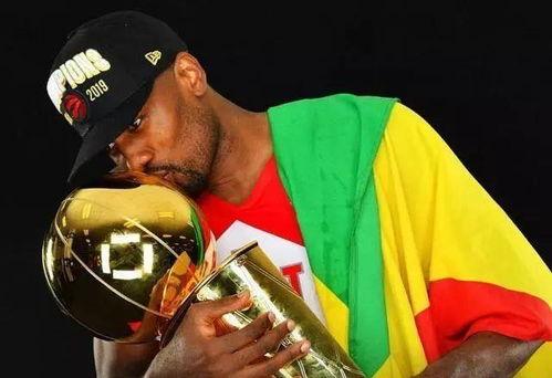 伊巴卡吃瓜视频