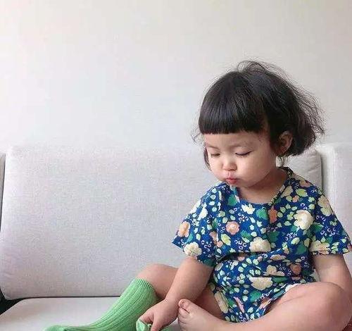 吃瓜小侄子,吃瓜小侄子的趣味日常