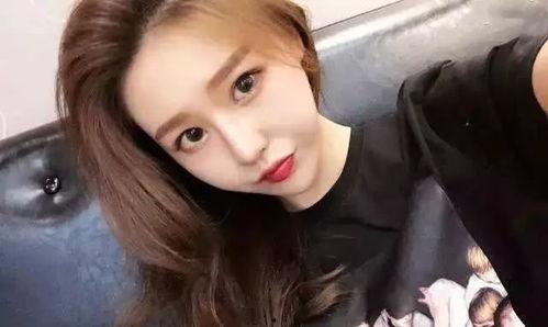 抖音张晨曦吃瓜,揭秘娱乐圈幕后故事