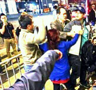 吃瓜女的打架,一场爆笑的街头打架大戏