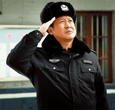 张国强吃瓜
